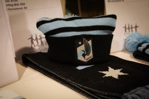 hats-and-mittens-2018-00456
